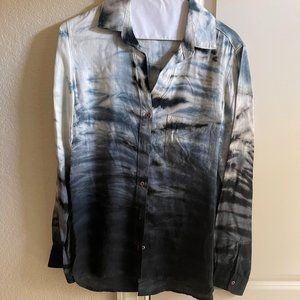 Bella Dahl linen button up, navy and white, size XS, dry cleaned
